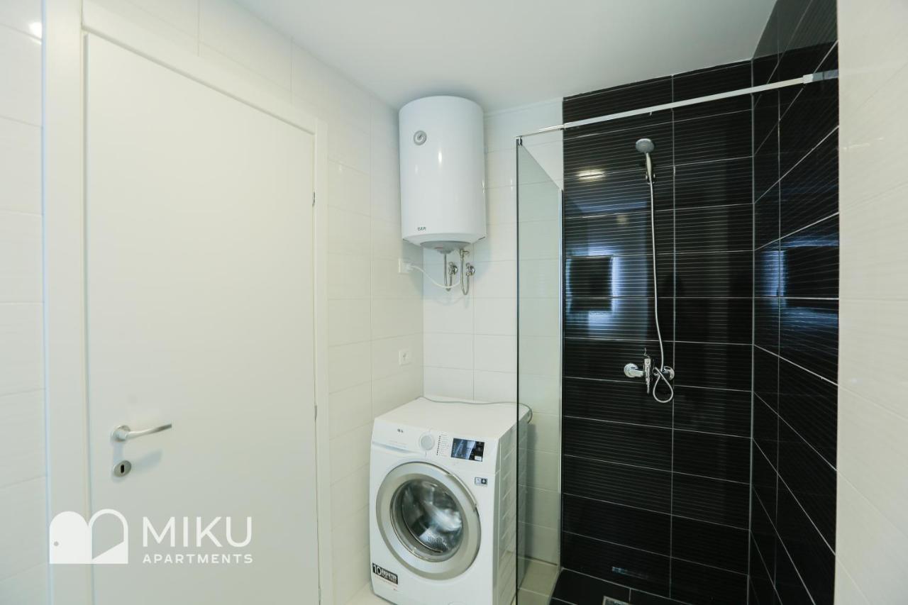 Miku Apartment - Vibrant 1Bd Apartment At Olympic Residence Tirana Exterior foto